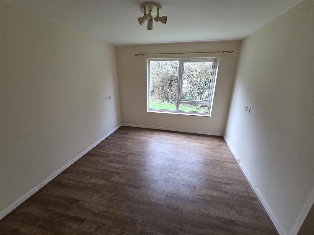 Property photo 2 of 6 20260122_123956.Jpg