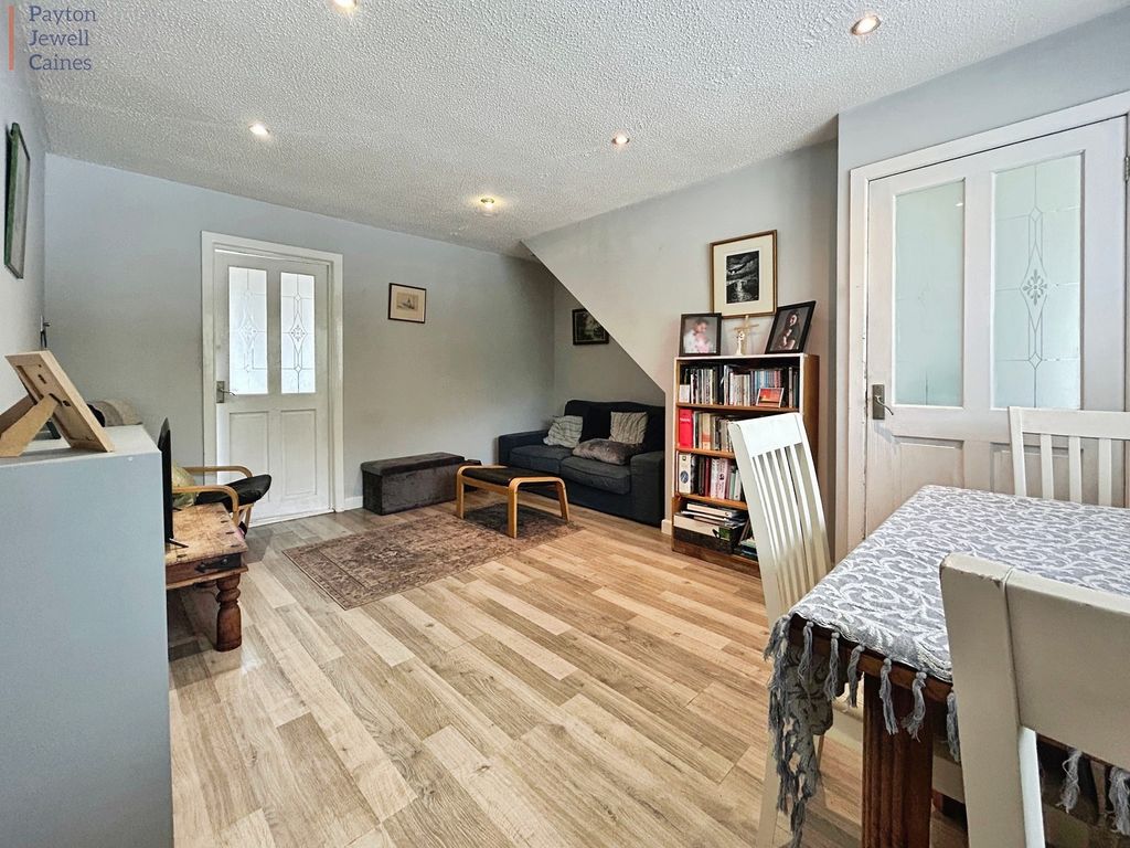 Property photo 3 of 12 Not Specified