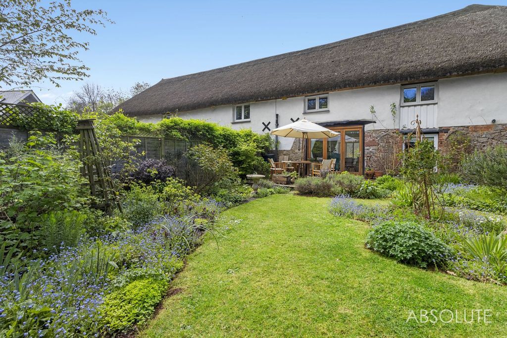 Property photo 1 of 36