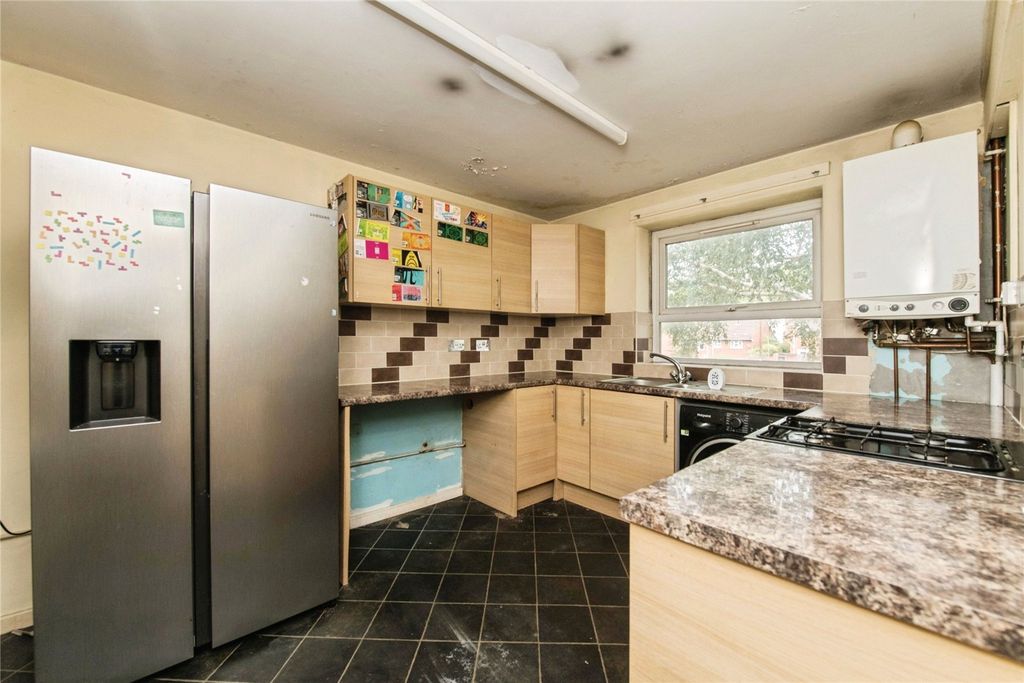 Property photo 3 of 10 Picture No. 04