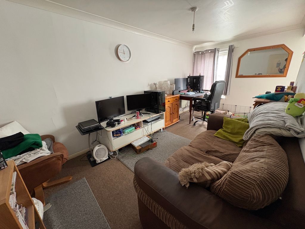 Property photo 2 of 5 Property