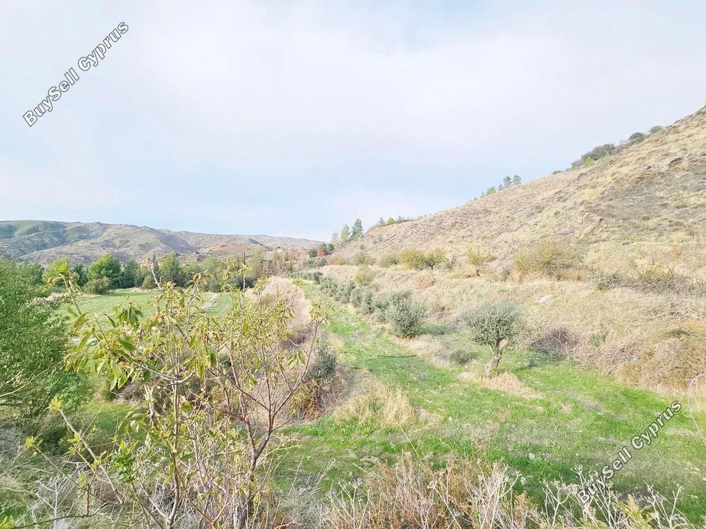 Property photo 3 of 9