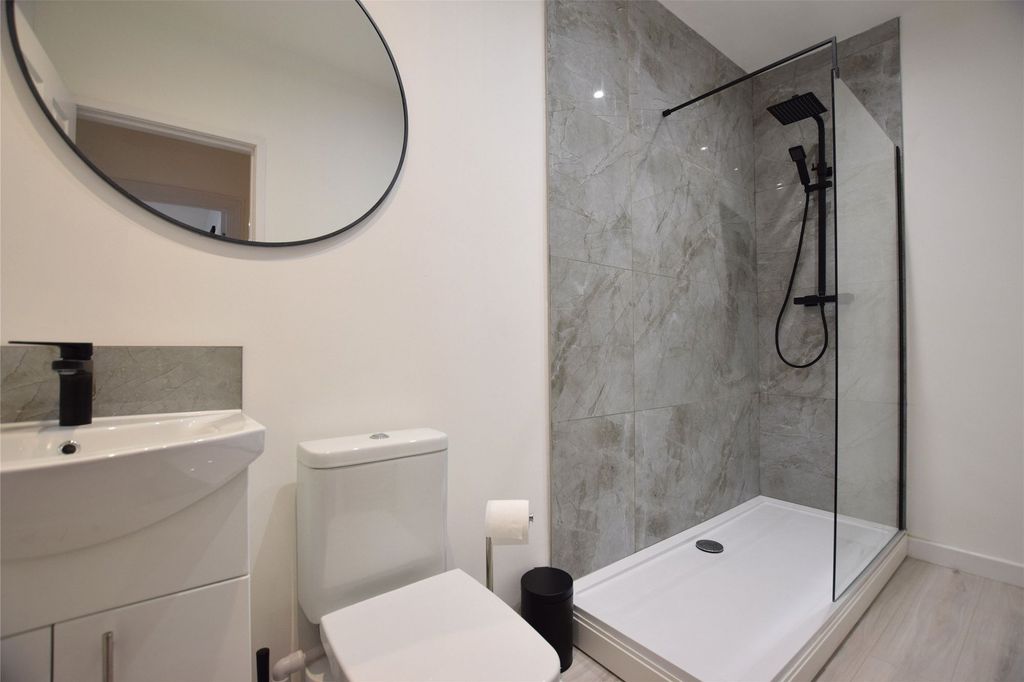 Property photo 3 of 9 Shower Room