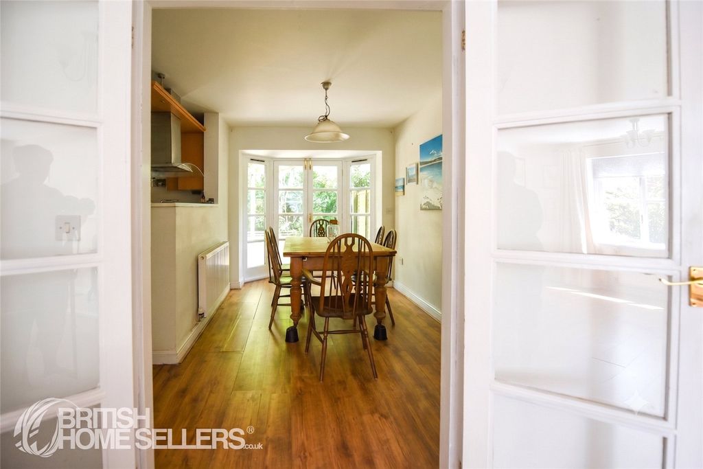 Property photo 3 of 29 Picture No. 34