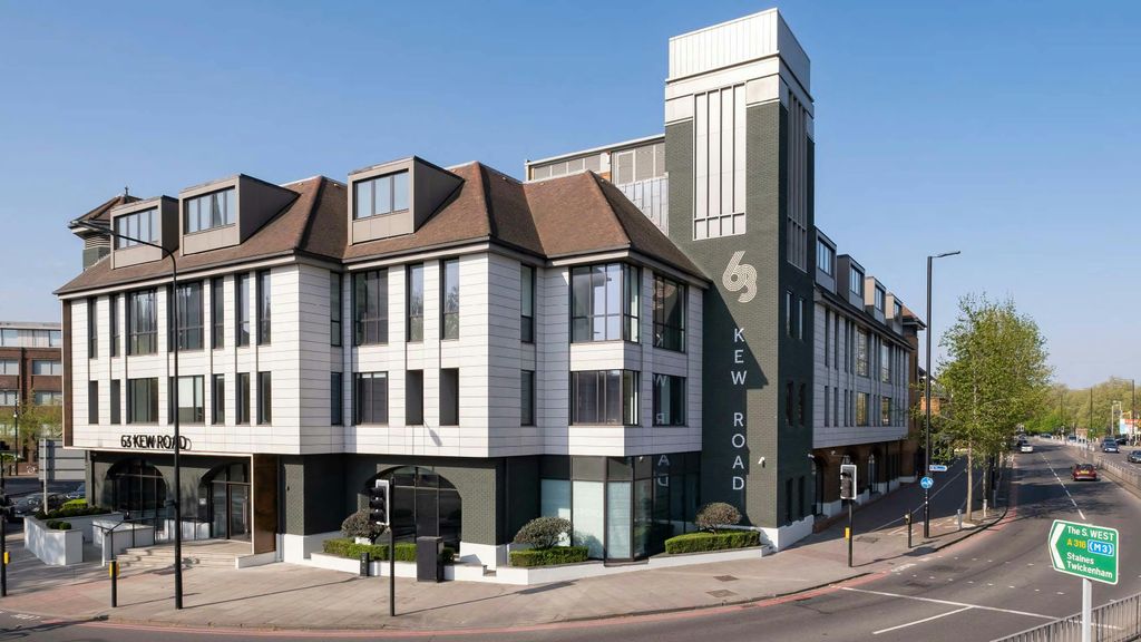 Property photo 1 of 10 63 Kew Road External Shot.Jpeg