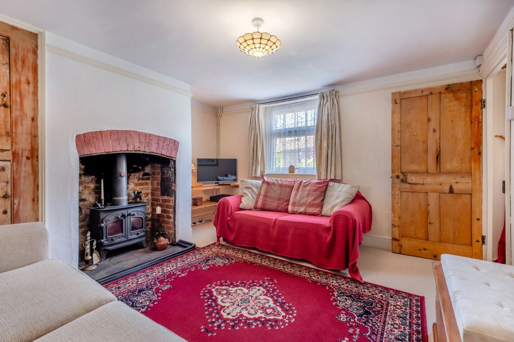 Property photo 2 of 13 Sitting Room