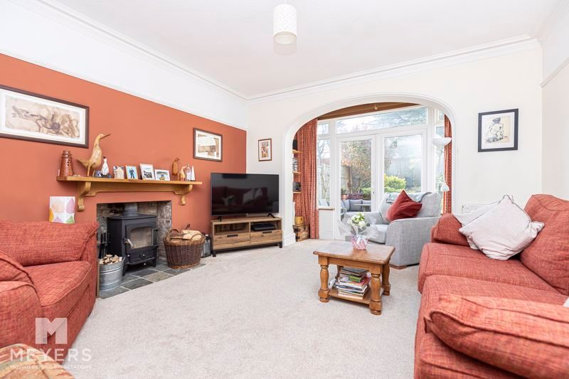 Property photo 2 of 31 Photo 15