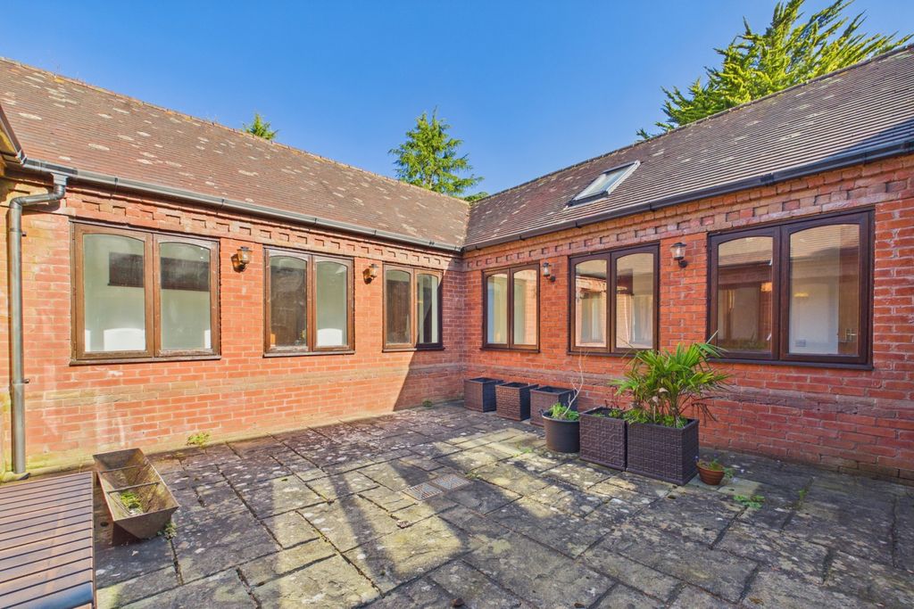 Property photo 3 of 29 Picture No. 42