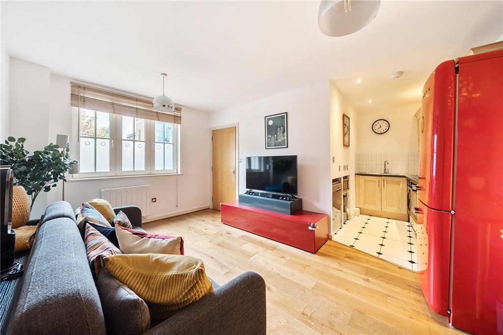 Property photo 2 of 19 Reception Room