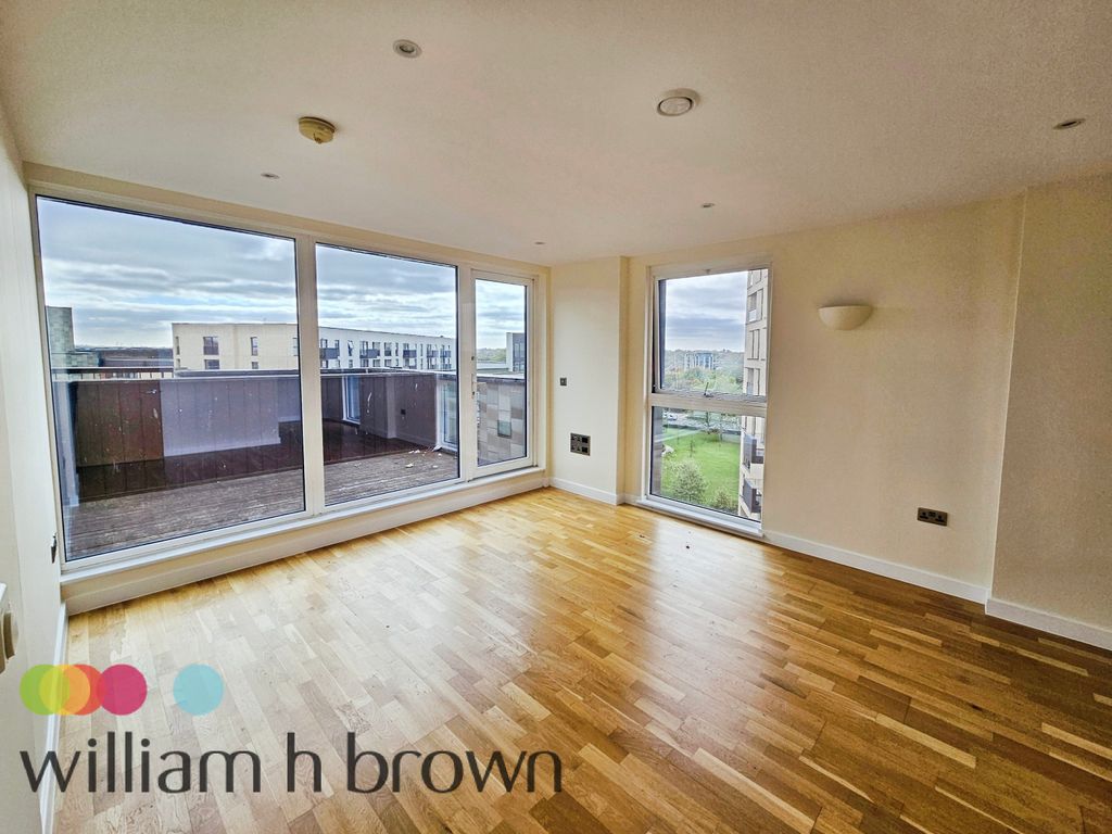 Property photo 3 of 14 Image