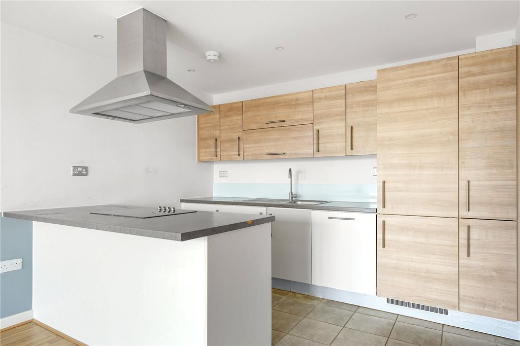 Property photo 2 of 15 Picture No. 08