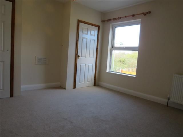 Property photo 3 of 6 Bedroom