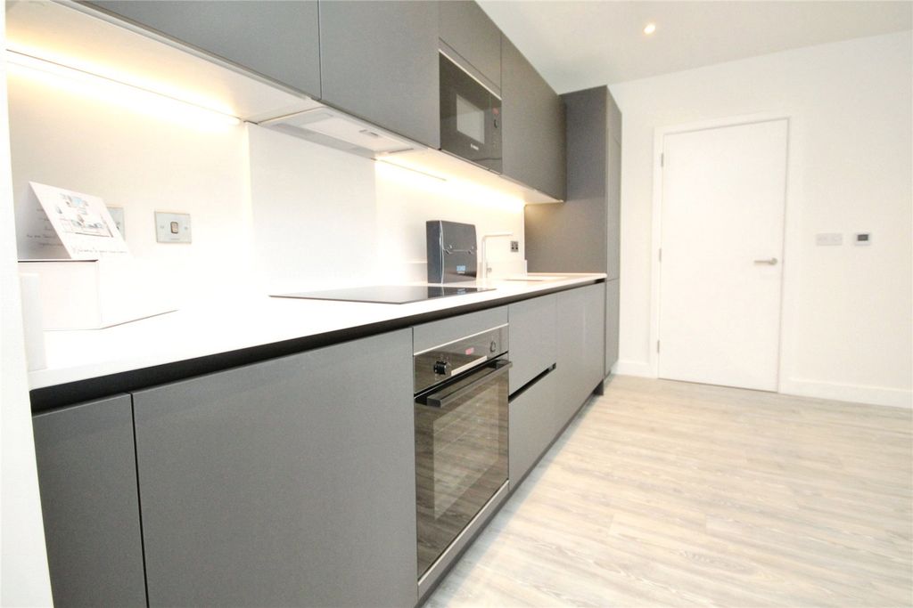 Property photo 2 of 10 Picture No. 07