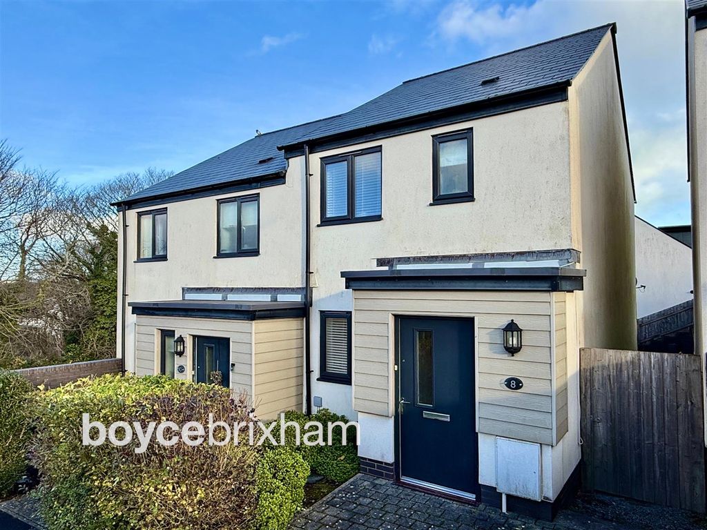 Property photo 1 of 15 Frontwm.Jpg