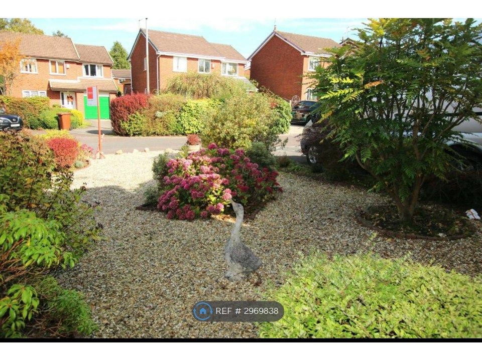 Property photo 3 of 17 View Of The Fashionably Landscaped Front Garden