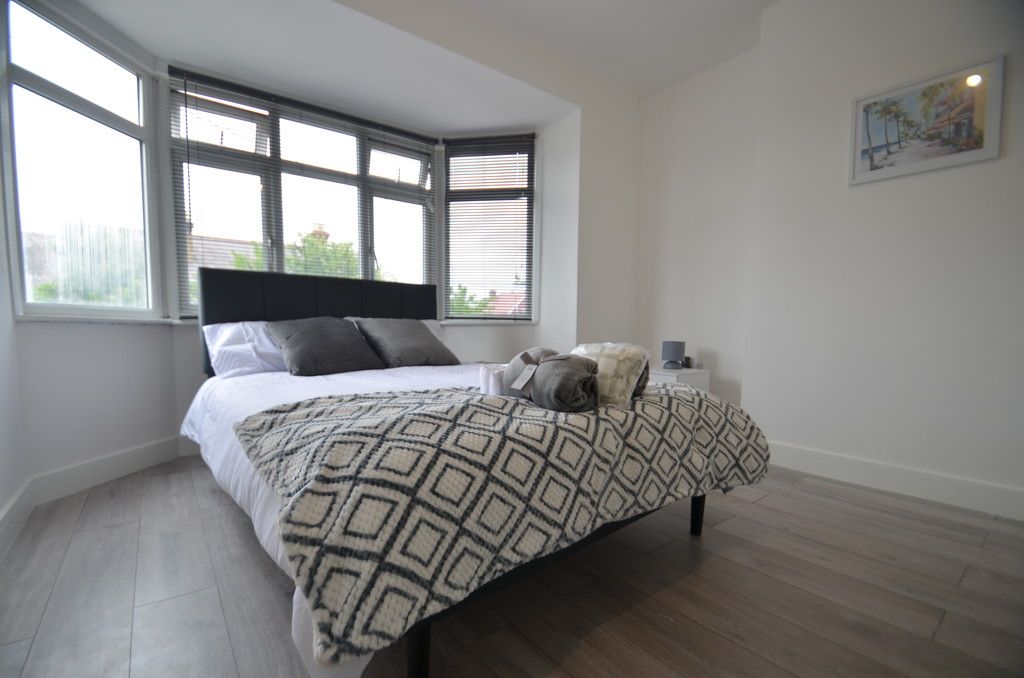 Property photo 1 of 5 Room 6, Burgo