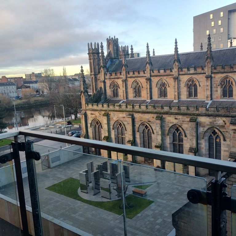 Property photo 2 of 13 Photo 2