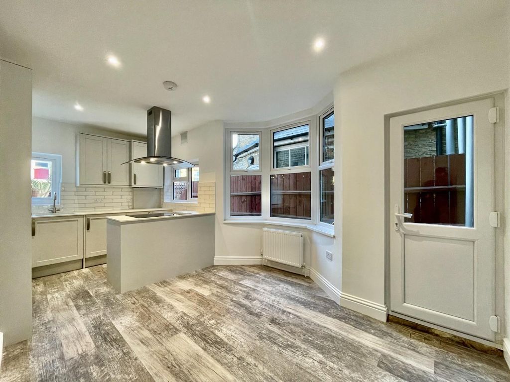 Property photo 1 of 12 20221208_104140226_Ios.Jpg