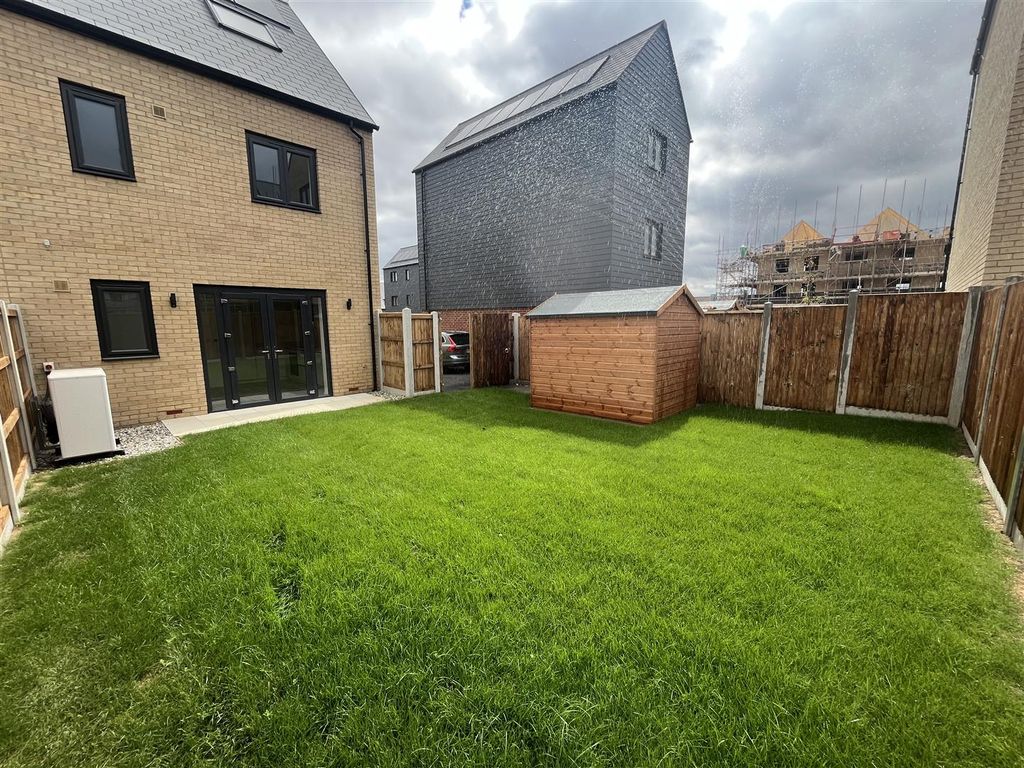 Property photo 2 of 11 Image (53).Jpg