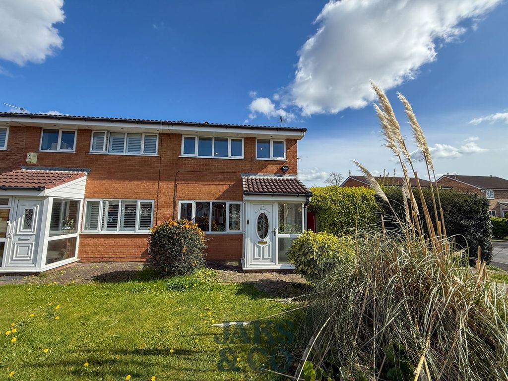 Property photo 1 of 27