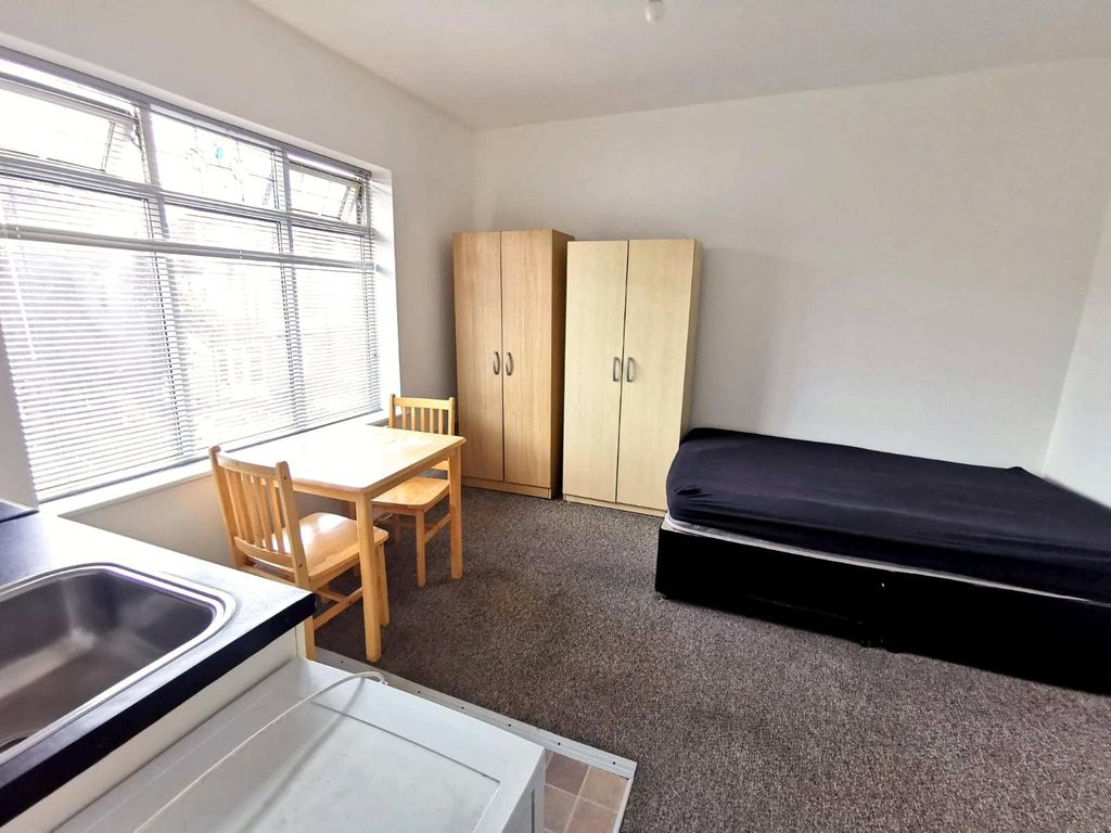 Property photo 3 of 4 Picture No. 07