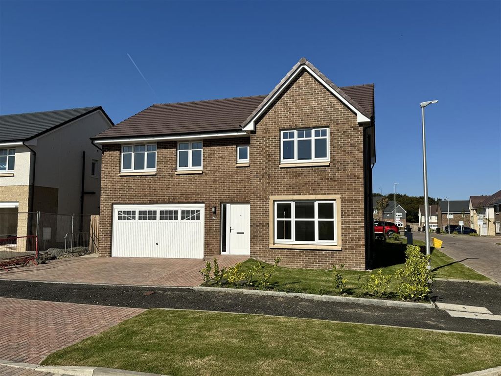 Property photo 1 of 22 Front External