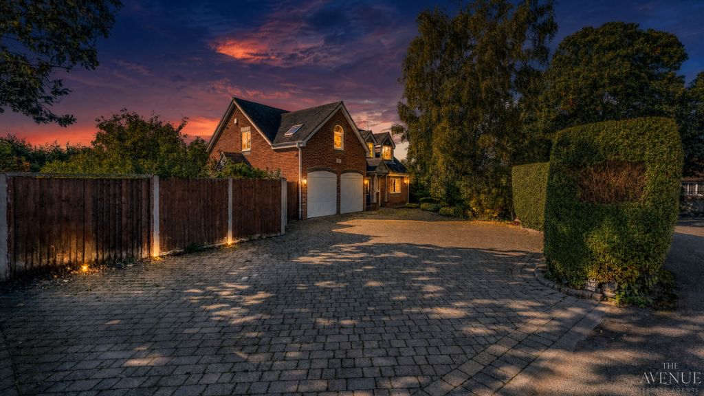 Property photo 1 of 57 5525942