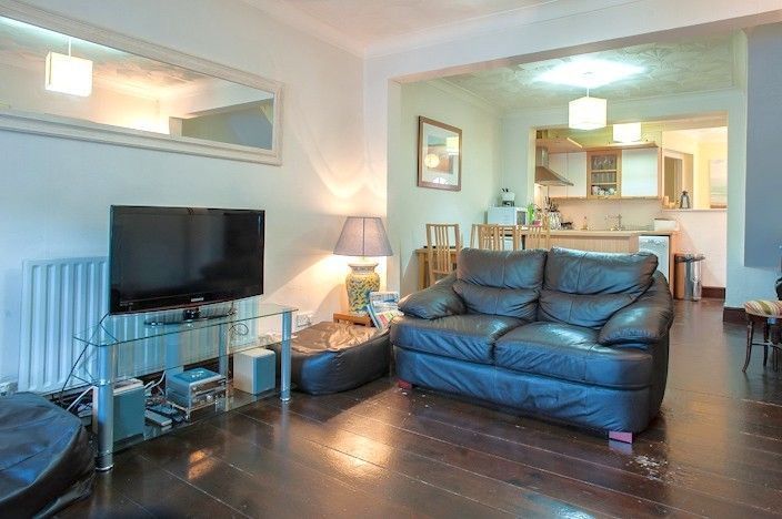 Property photo 3 of 9