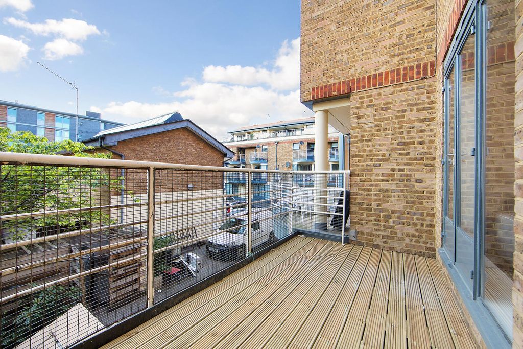 Property photo 1 of 10 Photo 1