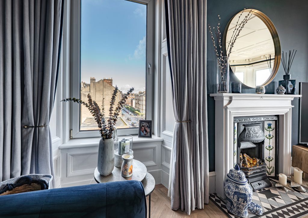 Property photo 3 of 49