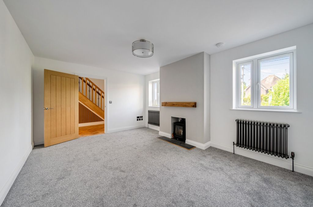 Property photo 3 of 33 1485065-15-6A4Bdd...
