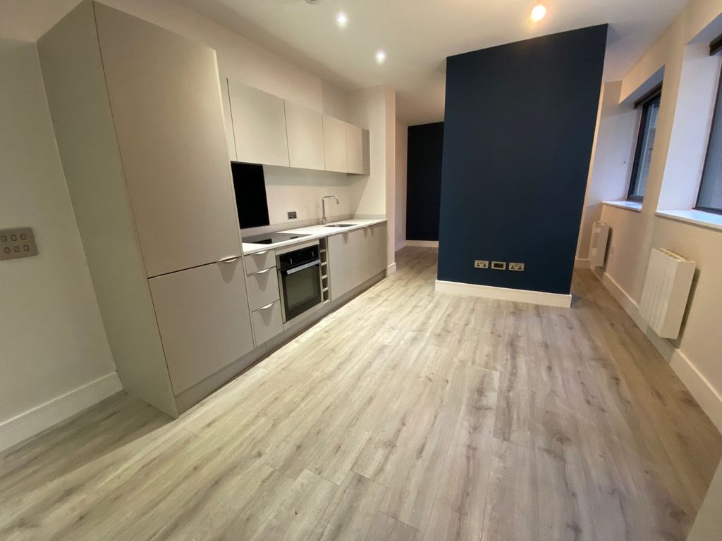 Property photo 2 of 6 Picture No. 27