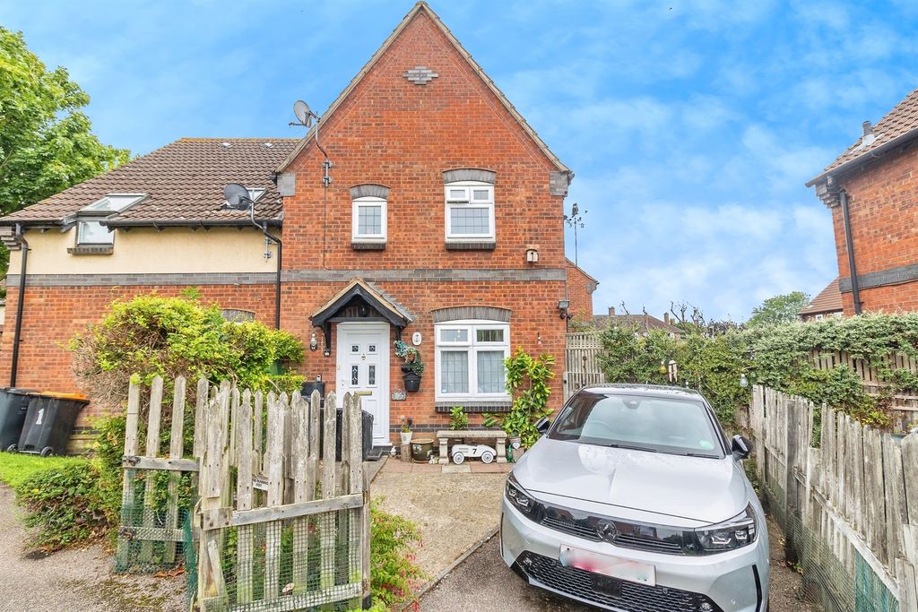 Property photo 1 of 17