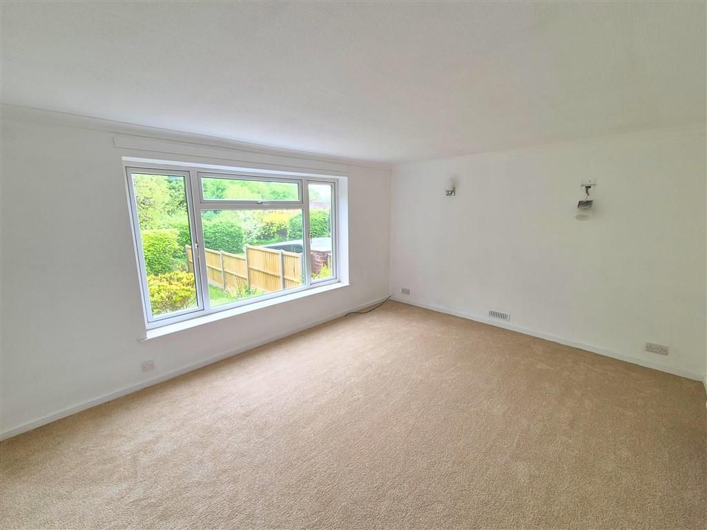Property photo 3 of 11 Beech Lea (10).Jpg