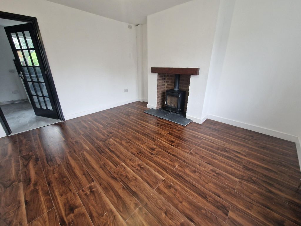Property photo 3 of 12 Image