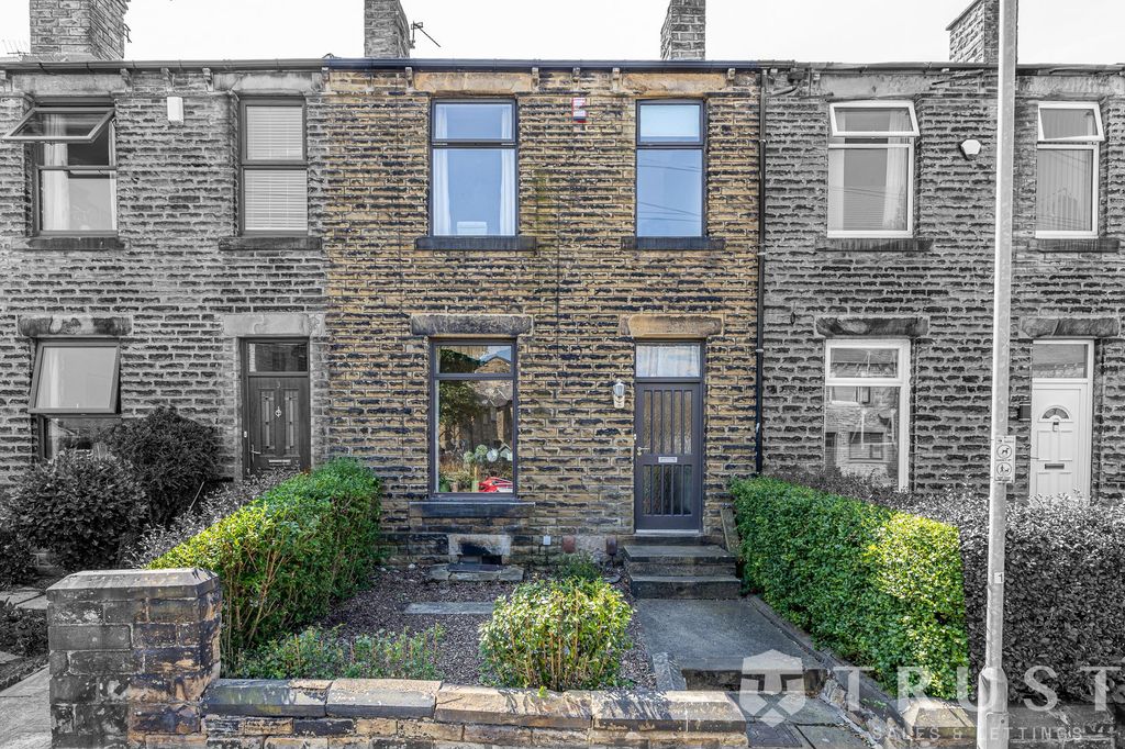 Property photo 1 of 34