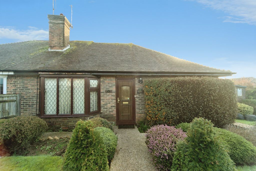 Property photo 2 of 14