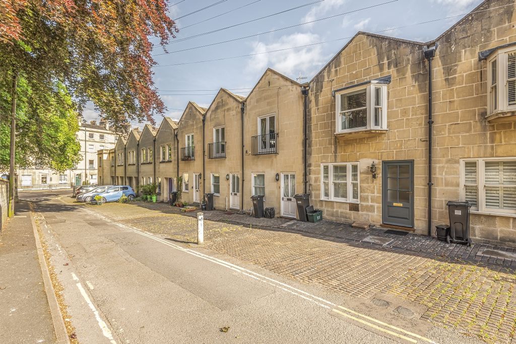 Property photo 1 of 21 597850 (20)