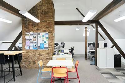 Property photo 1 of 6 i-Cv93W7W-S.Jpg