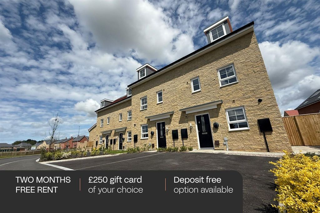 Property photo 1 of 11 Woodcote - 2Mfr - Gift Card + Nil Deposit 2025.Png
