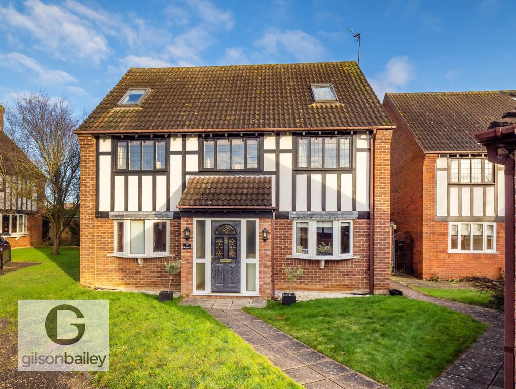 Property photo 1 of 32