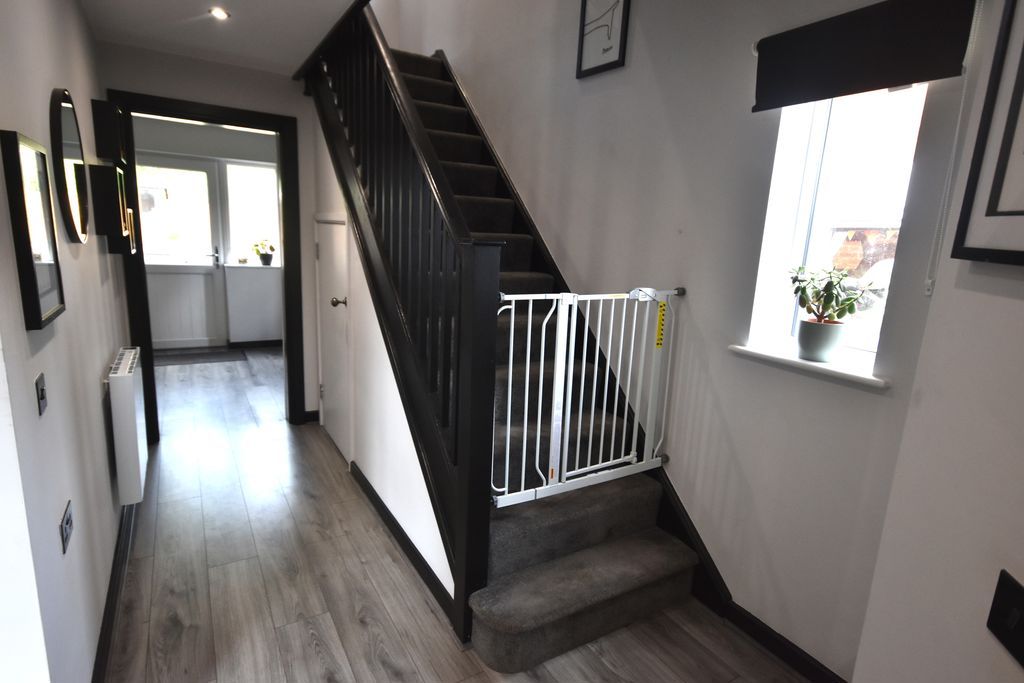 Property photo 2 of 16 Photo 2