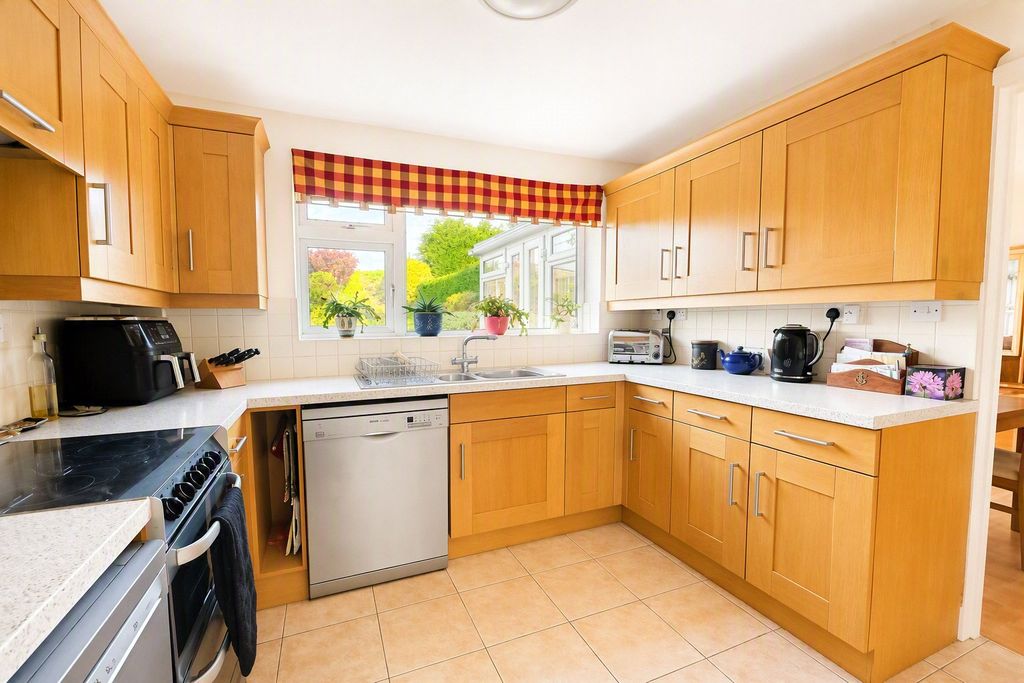 Property photo 3 of 11 Picture No. 04