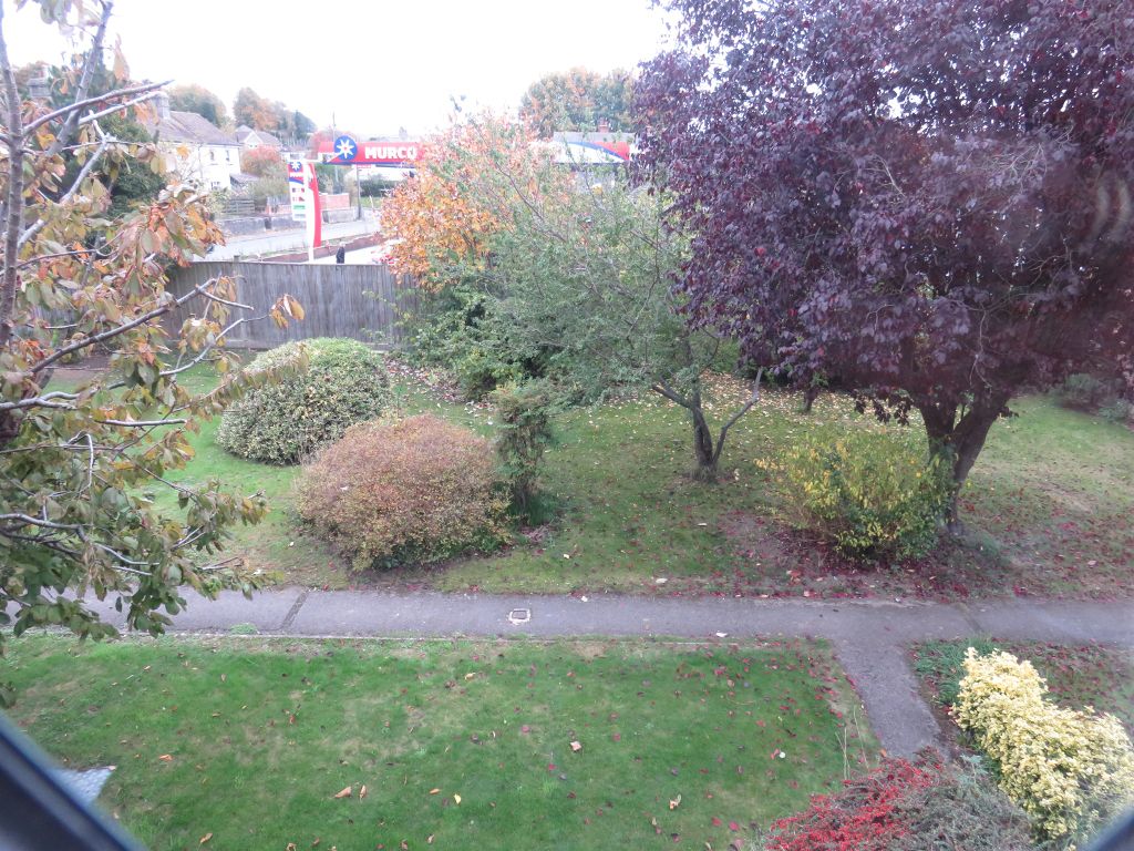 Property photo 3 of 5