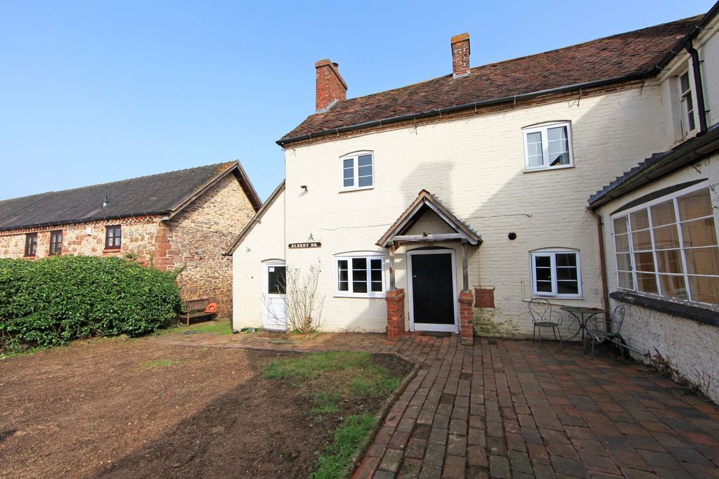 Property photo 1 of 20 Photo 12