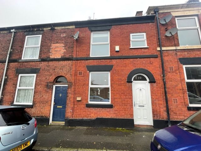 Property photo 1 of 17