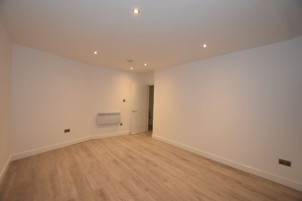 Property photo 2 of 10 Photo 1
