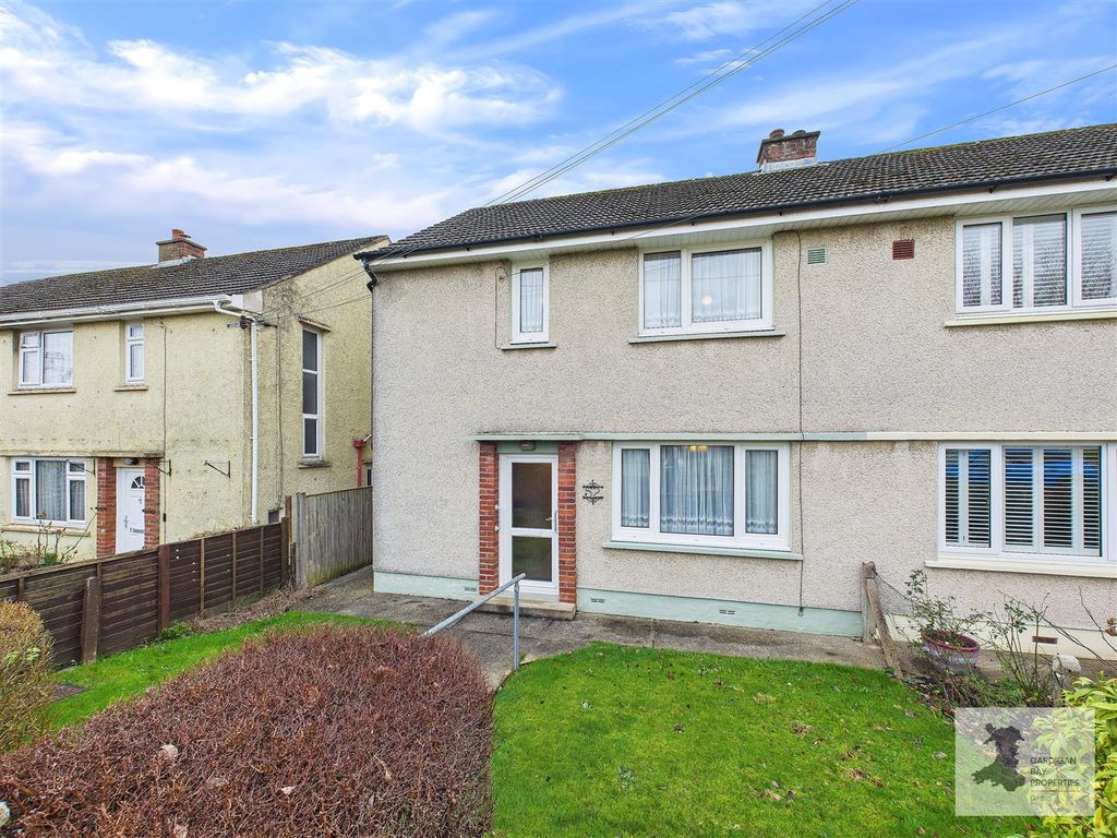 Property photo 1 of 30 Front