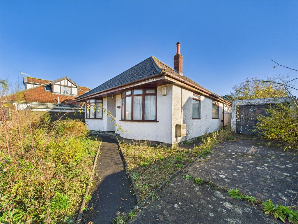 Property photo 2 of 17 Picture No. 15