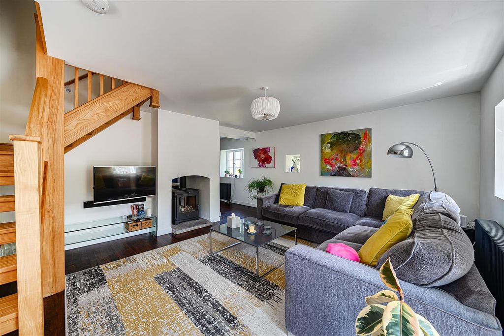 Property photo 3 of 30 1492968-20-6A58d7Fc42B84.Jpg